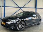 BMW 3-serie Touring 320d High Executive PANO|LED|Leder|HUD|H, Auto's, BMW, Achterwielaandrijving, Zwart, Leder, Nieuw
