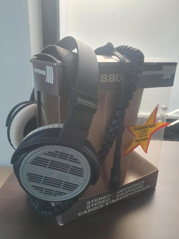 Beyerdynamic DT880 vintage koptelefoon., Audio, Tv en Foto, Koptelefoons, Zo goed als nieuw, Overige merken, Ophalen of Verzenden