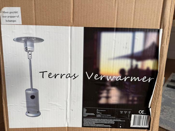 Terrasverwarmer op gas (zonder gasfles), Tuin en Terras, Terrasverwarmers, Gebruikt, Gas, Vloer, Ophalen