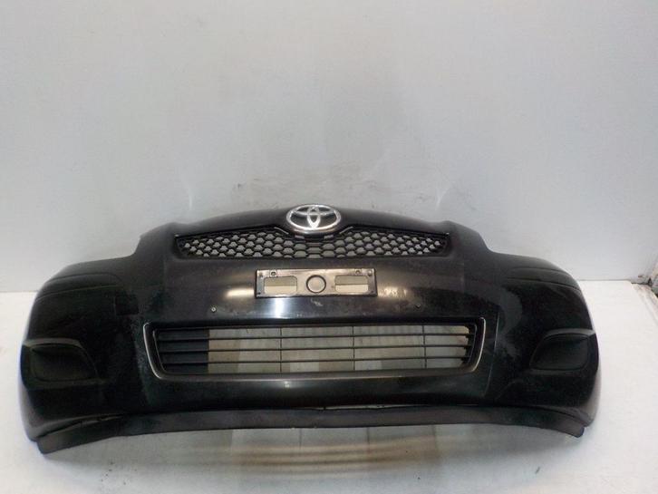 Bumper voor Toyota Yaris, Auto-onderdelen, Carrosserie en Plaatwerk, Bumper, Toyota, Voor, Gebruikt, Herkomst onderdeel bekend