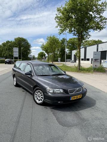 Volvo V70 2.4 beschikbaar voor biedingen