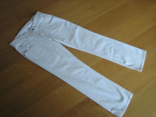 Zeer mooie witte broek CLOSED type KEY 40 snazzeys, Kleding | Dames, Broeken en Pantalons, Nieuw, Maat 38/40 (M), Wit, Lang, Verzenden