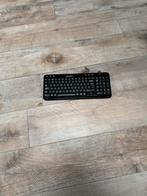 Logitech k360 draadloos toetsenbord, Computers en Software, Toetsenborden, Ophalen of Verzenden, Zo goed als nieuw
