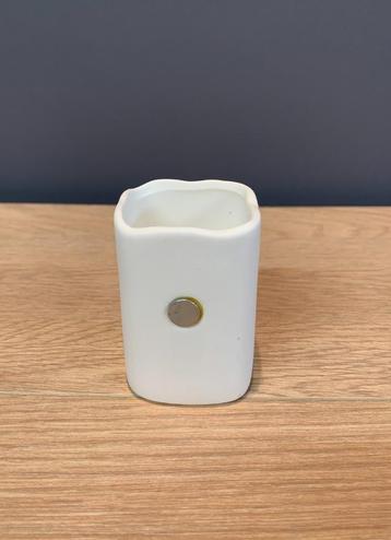 Magneet vaasjes wit van Serax nieuw in verpakking! beschikbaar voor biedingen