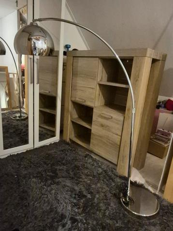 Booglamp Zilver Chroom met Stevige Voet beschikbaar voor biedingen