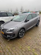 Renault Mégane 1.2 TCE | Bose | trekhaak | NL auto, Voorwielaandrijving, 65 €/maand, 4 cilinders, 116 pk