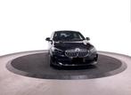 BMW 1-Serie (f40) 118i 136pk Aut 2022 Zwart M model, Auto's, BMW, Origineel Nederlands, Te koop, Emergency brake assist, 5 stoelen