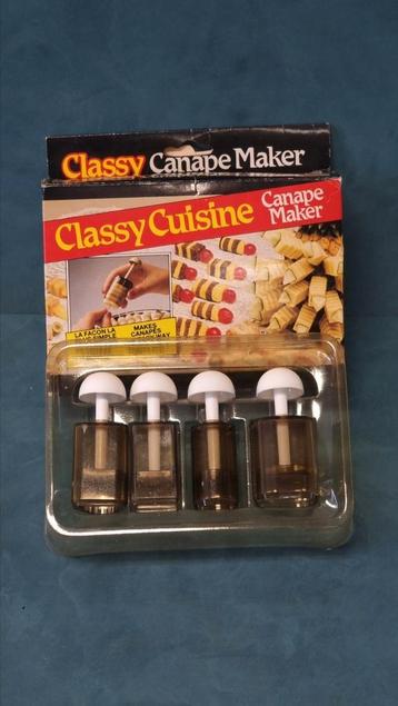 Vintage Keukenhulp - Classy Cuisine Canapé Maker

Origineel beschikbaar voor biedingen