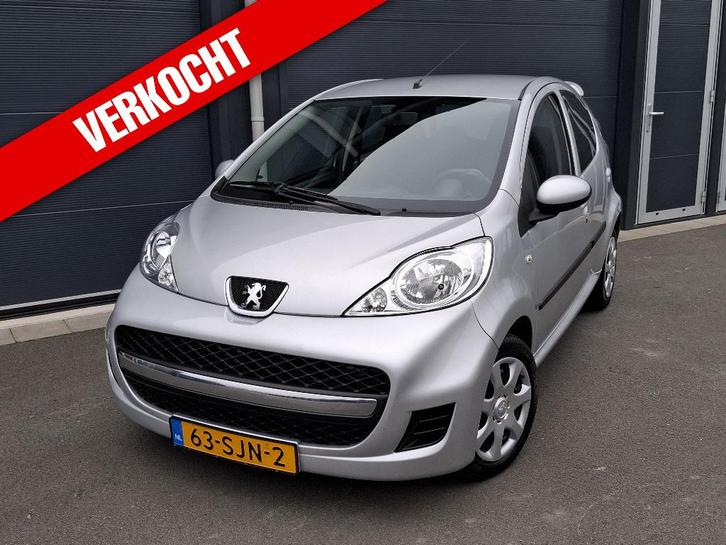 Peugeot 107 1.0 12V Urban Move 5DR 2011 Grijs, Auto's, Peugeot, Bedrijf, Te koop, ABS, Airbags, Airconditioning, Boordcomputer