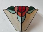 Mooie vintage Tiffany‑stijl wandlamp, Huis en Inrichting, Lampen | Wandlampen, Ophalen of Verzenden, Zo goed als nieuw, Glas, Tiffany