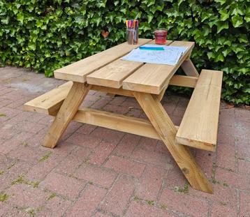 Kinder picknicktafel zeer robuust en sterk beschikbaar voor biedingen