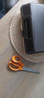 Brocante curver NAAI-BOX/ DOOS +o.a houten klosjes garen+, Ophalen of Verzenden