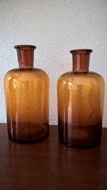 apothekers flesjes beschikbaar voor biedingen