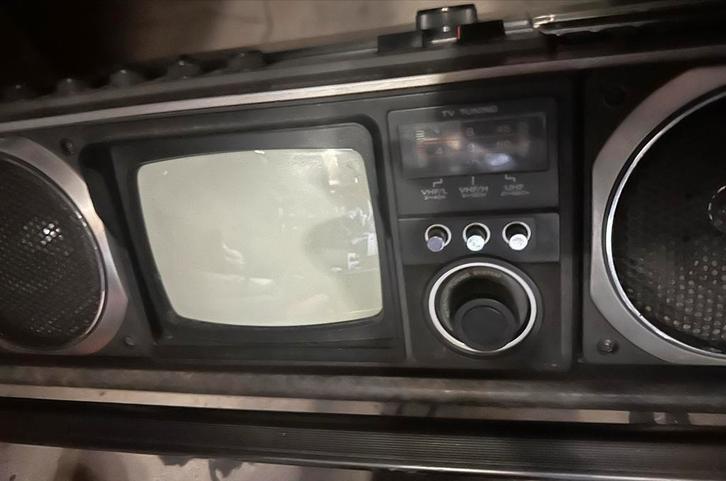 Vintage TV Radio Cassette Recorder, Antiek en Kunst, Antiek | Tv's en Audio, Ophalen of Verzenden