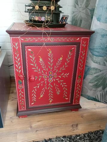 Antiek Hindelooper Kastje - Beachy Bohemian Stijl beschikbaar voor biedingen