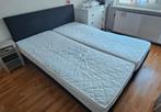 Tweepersoons bed 160x200 met matrassen, Huis en Inrichting, Slaapkamer | Boxsprings, Ophalen, Zo goed als nieuw, 200 cm, 160 cm