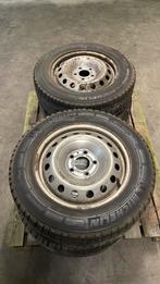 Te koop Michelin Agilis alpin 205/65R16c 7mm profiel, Ophalen of Verzenden