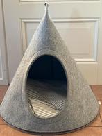 Tentmodel van wolvilt kleine hond of poes, Dieren en Toebehoren, Ophalen of Verzenden, Zo goed als nieuw, Overige