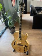 Ibanez AK100-NT Jazz gitaar met koffer, Ophalen, Met koffer