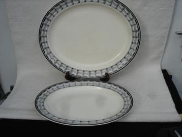 Zeldzame Wedgwood ' lag & Feather 'schotels 1850 beschikbaar voor biedingen
