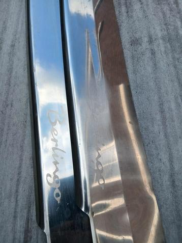 dorpel  beschermer  voor Berlingo beschikbaar voor biedingen