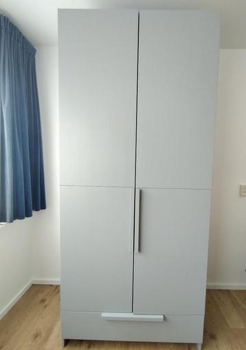 Woood Pure Kledingkast Grijs Hout