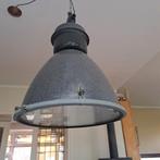 originele industrielamp. kompleet en in uitstekende staat., Huis en Inrichting, Lampen | Hanglampen, Zo goed als nieuw, Ophalen