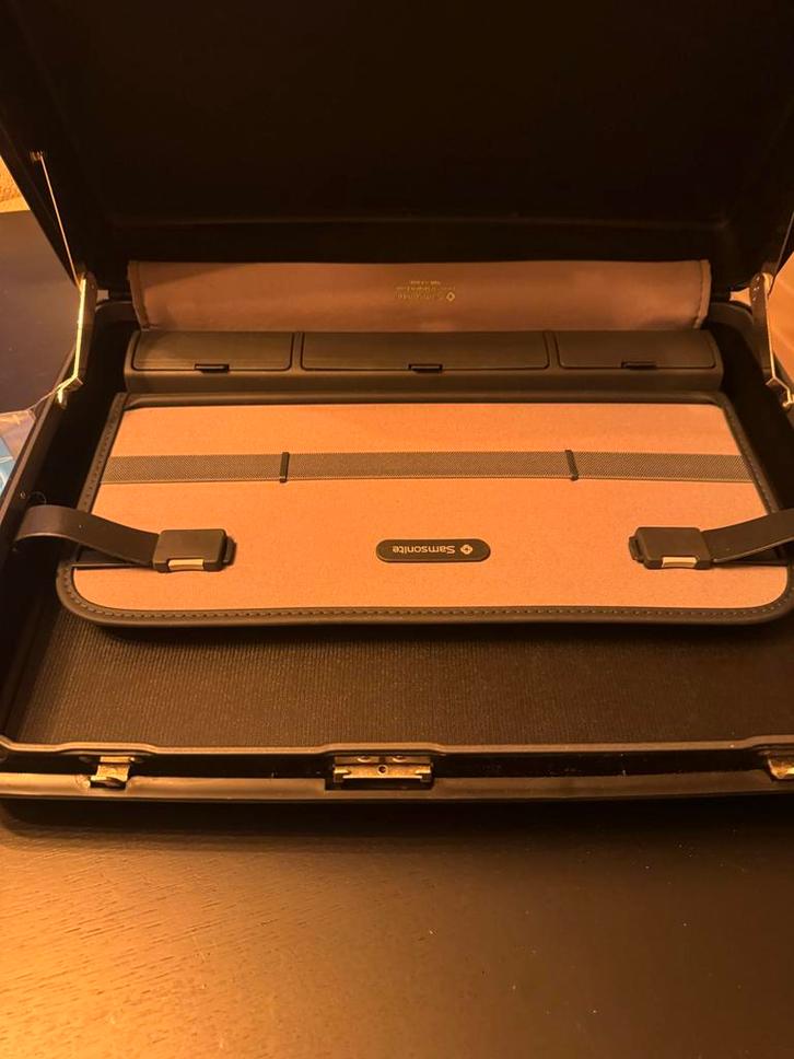 Samsonite kantoorkoffer - Stijlvol en praktisch, Computers en Software, Laptoptassen, Ophalen of Verzenden
