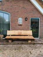 Massieve boomstambank