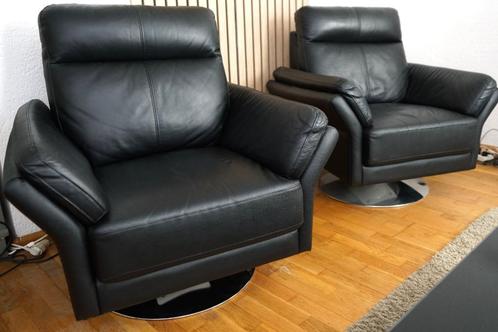 Draaifauteuils LICEU in zwart buffelleer nieuw 1080 nu 448, Huis en Inrichting, Fauteuils, Zo goed als nieuw, Leer, 75 tot 100 cm