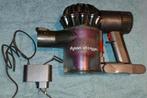 Dyson v6 trigger+met lader, zonder hulpstukken, Kruimeldief, Ophalen of Verzenden, Zo goed als nieuw, Minder dan 1200 watt