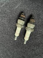 twee gebruikte Champion L87 bougies, Ophalen of Verzenden, Gebruikt, Auto's