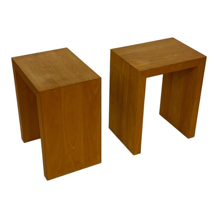 Vintage nachtkastjes bijzettafeltjes set van twee berken, Huis en Inrichting, Slaapkamer | Nachtkastjes, Gebruikt, Minder dan 55 cm