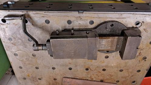 Machineklem FZA 115 voor oa  freesbank. In goede staat., Doe-het-zelf en Verbouw, Gereedschap | Freesmachines, Ophalen