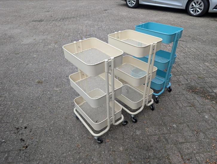 3 IKEA Raskog trolleys, blauw en creme/licht geel, Huis en Inrichting, Kasten | Stellingkasten, Gebruikt, Ophalen