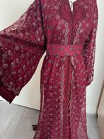 Prachtige Takchita - Maat ML, Kleding | Dames, Gelegenheidskleding, Ophalen of Verzenden, Zo goed als nieuw, Maat 38/40 (M), Rood