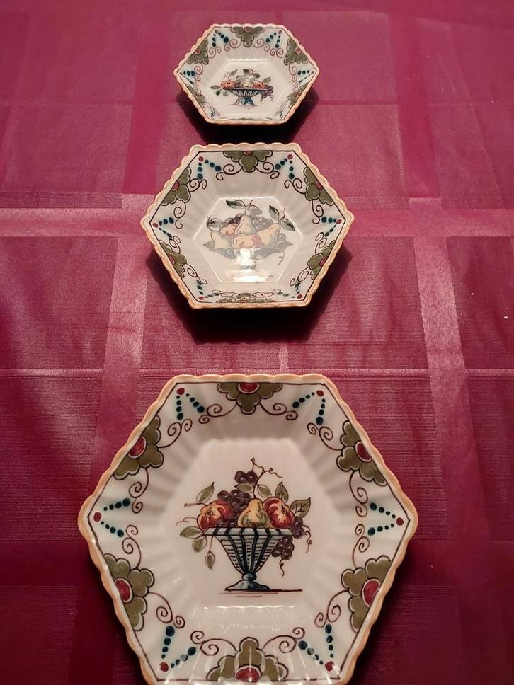 Makkum aardewerk, Antiek en Kunst, Antiek | Porselein, Ophalen of Verzenden