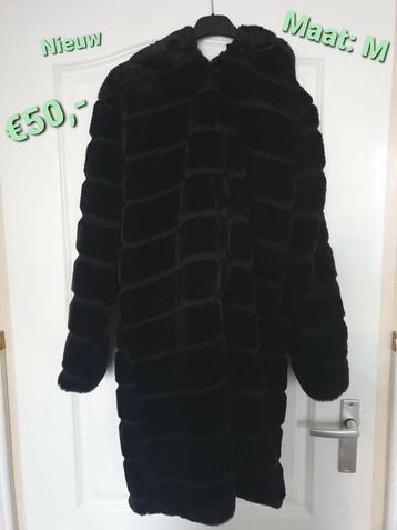 Nieuwe zwarte teddy jas maat M. beschikbaar voor biedingen