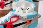Nieuwe air pods pro houder zie foto 2 kleuren €10 per stuk, Ophalen of Verzenden, Nieuw