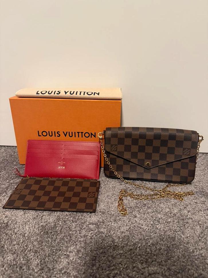 Louis Vuitton Pochette Félicie - nieuwstaat!, Sieraden, Tassen en Uiterlijk, Tassen | Damestassen, Zo goed als nieuw, Handtas