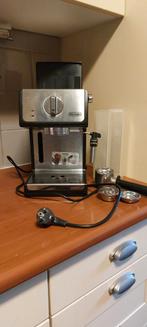 Koffiemachine Delonghi, Witgoed en Apparatuur, Koffiezetapparaten, Gebruikt, Koffiemachine, Gemalen koffie, Ophalen