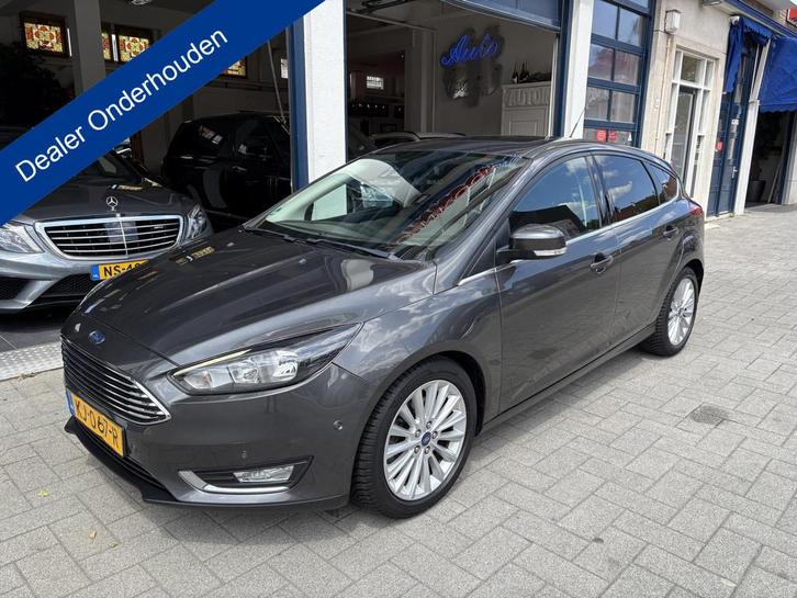 Ford Focus 1.5 Titanium NL AUTO/DEALER OND/NAVI/CAMERA/DAK, Auto's, Ford, Bedrijf, Te koop, Focus, ABS, Airbags, Airconditioning