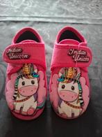 Roze sloffen eenhoorn maat 24, Kinderen en Baby's, Kinderkleding | Schoenen en Sokken, Ophalen of Verzenden, Zo goed als nieuw