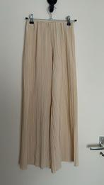 Primark Geplooide Broek - Maat S, Kleding | Dames, Primark, Beige, Ophalen of Verzenden, Zo goed als nieuw