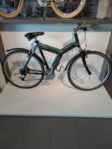 Zeer mooie Gazelle Puerto 56cm , 27 versnellingen, vering beschikbaar voor biedingen