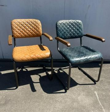 18 Stuks echt lederen horeca restaurant stoelen, nette staat beschikbaar voor biedingen