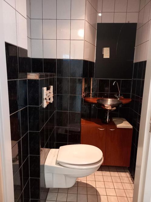 FREE any of furniture BADKAMER + WC, Huis en Inrichting, Badkamer | Complete badkamers, Gebruikt, Ophalen