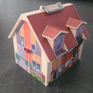ZGAN compleet Playmobil huisje beschikbaar voor biedingen