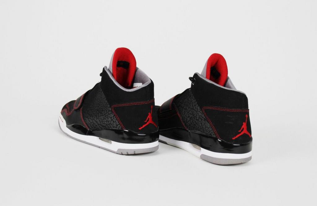 Nike Jordan 1 Flight ALS NIEUW 47 47,5 30 46 club air 90 4 3, Kleding | Heren, Schoenen, Verzenden, Zo goed als nieuw, Zwart