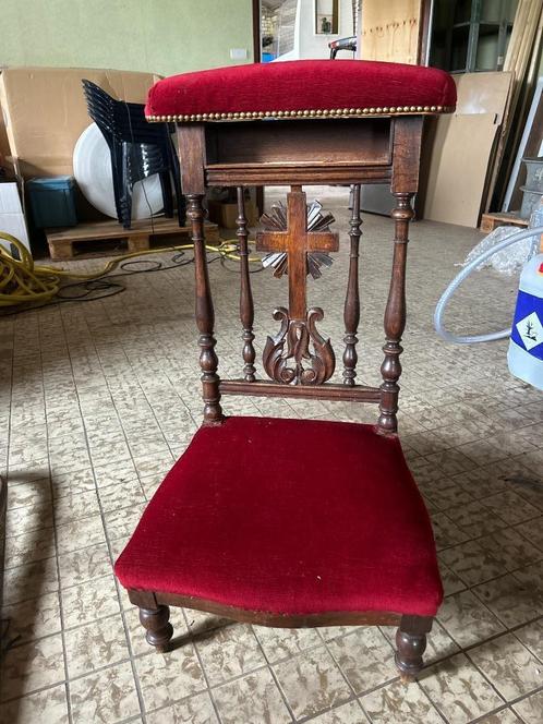 Zeldzaam Antiek Gebedsstoeltje / Prie-Dieu – Rode Bekleding, Antiek en Kunst, Antiek | Meubels | Stoelen en Banken, Ophalen